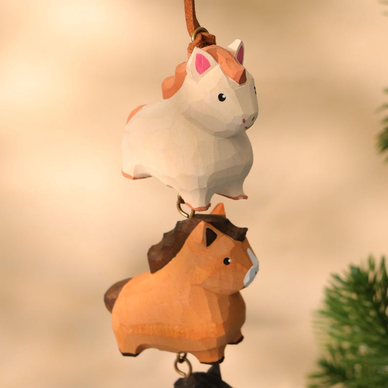 Ornement de cloche en bois avec animaux de la ferme empilés, suspension décorative rustique pour sapin de Noël et maison