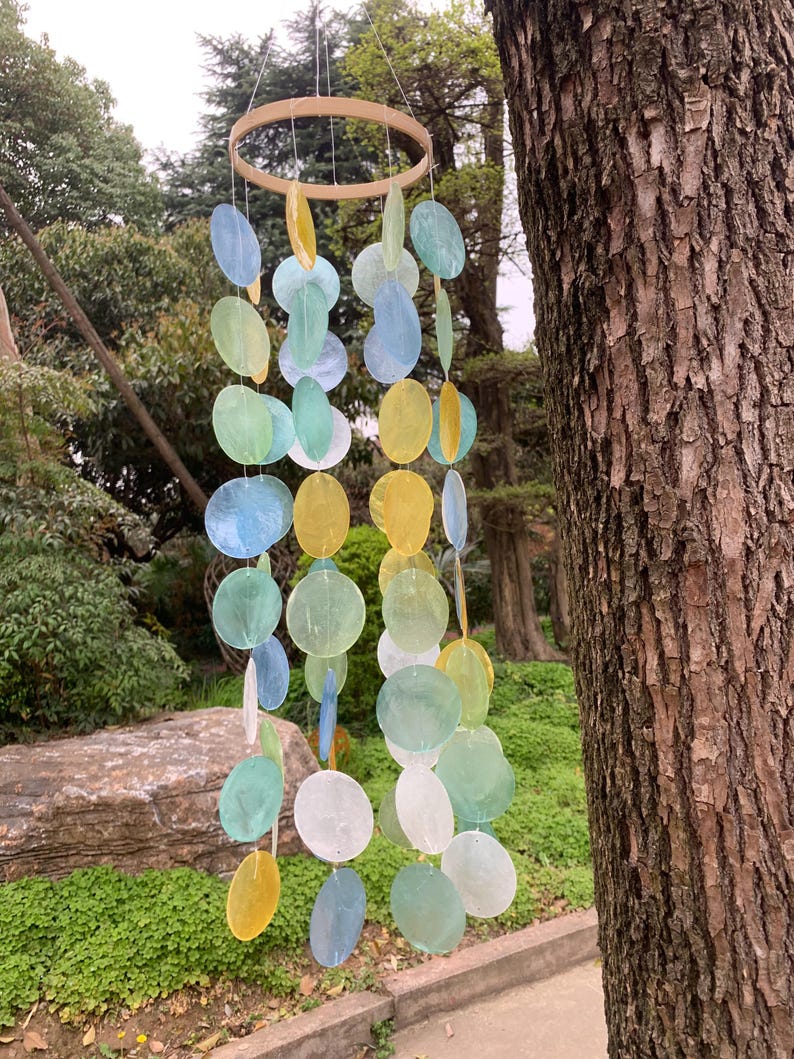 Carillon Éolien en Coquillages de Capiz, 64 Coquillages, Bambou, Décor Bord de Mer, 80 cm