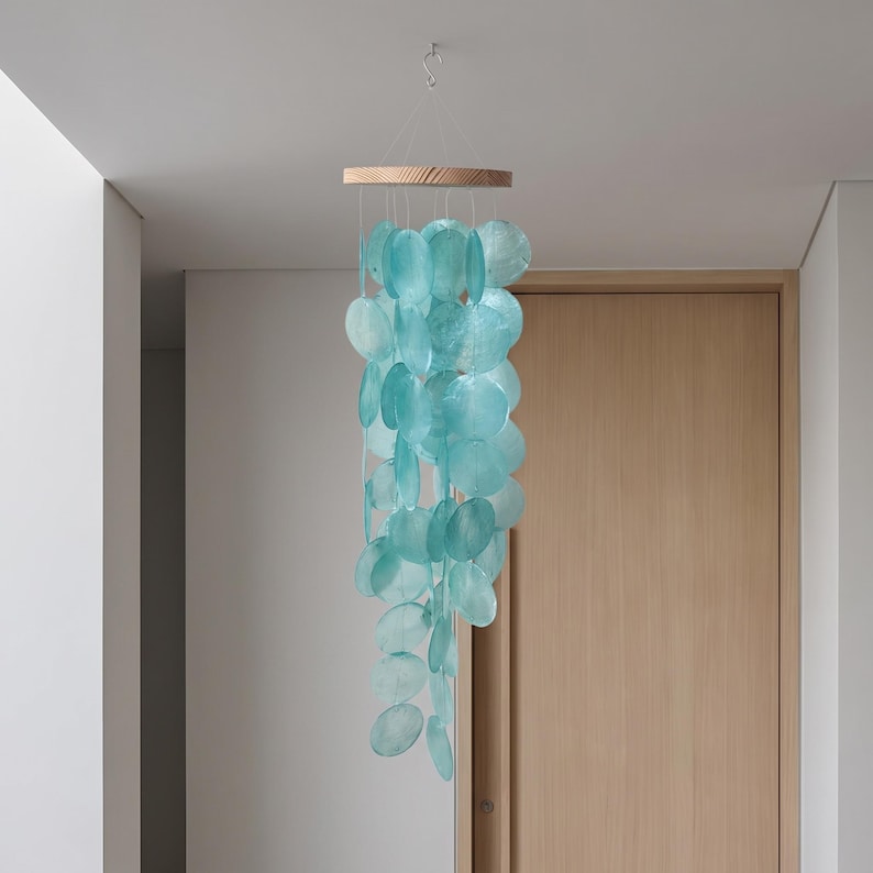 Carillon Éolien en Coquillage avec Miroir, Décoration Suspendue Style Bord de Mer, H 45 cm x L 12 cm, pour Maison de Plage, Terrasse, Véranda, Fenêtre, Jardin