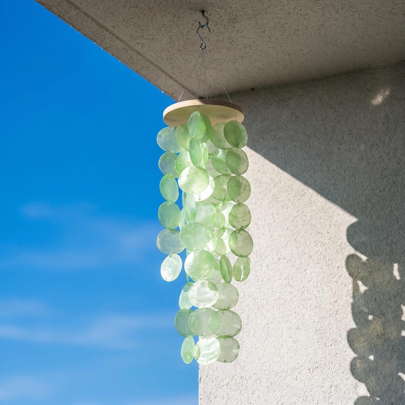 Carillon éolien en coquillages miroirs Capiz, 45 cm, décoration suspendue style bord de mer pour terrasse et maison de plage