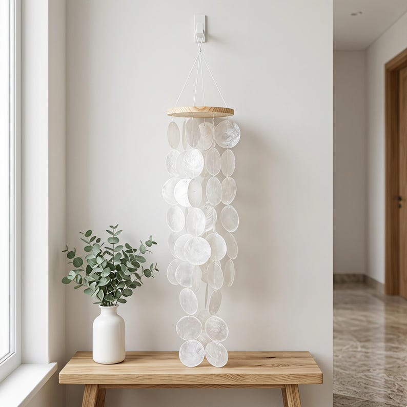 Carillon Éolien en Coquillage avec Miroir, Décoration Suspendue Style Bord de Mer, H 45 cm x L 12 cm, pour Maison de Plage, Terrasse, Véranda, Fenêtre, Jardin