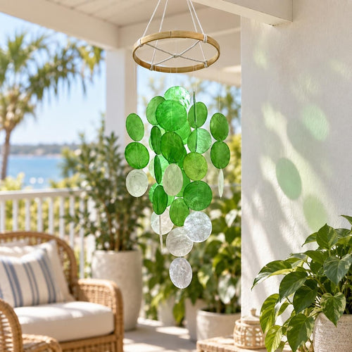 Carillon en coquillage capiz suspendu, décoration côtière bohème, attrape-soleil coloré pour balcon et intérieur